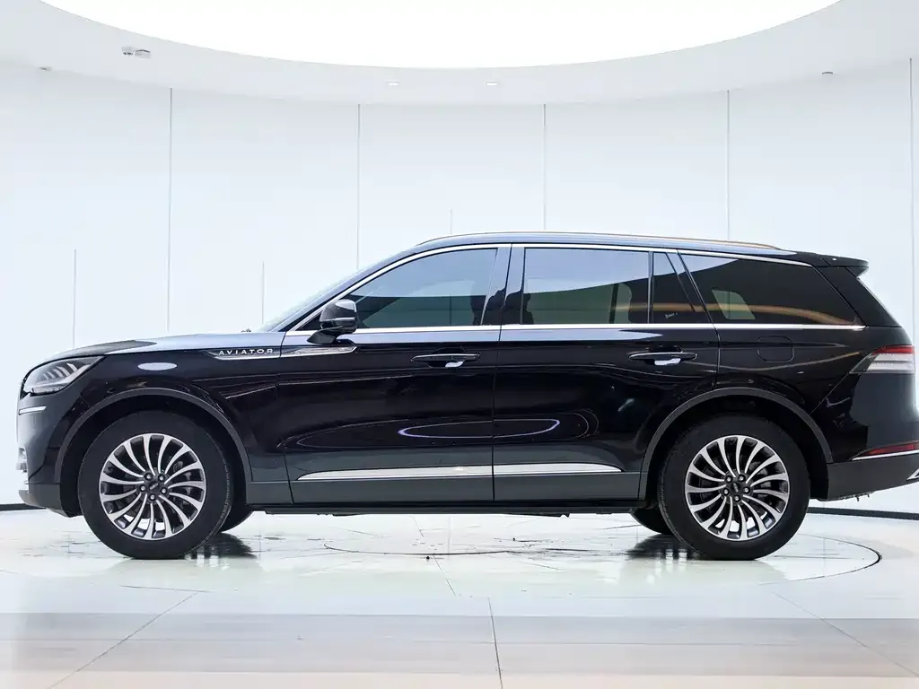 Lincoln Aviator — фото 4