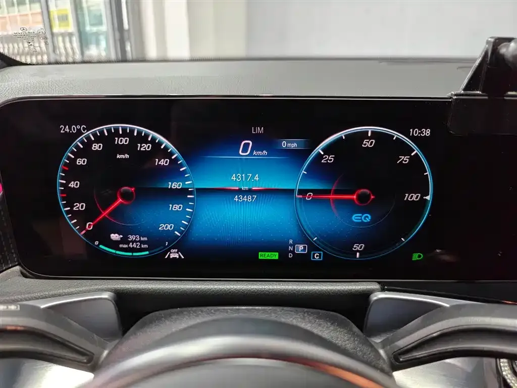 Mercedes-Benz EQB 2023 из CN, фото 3