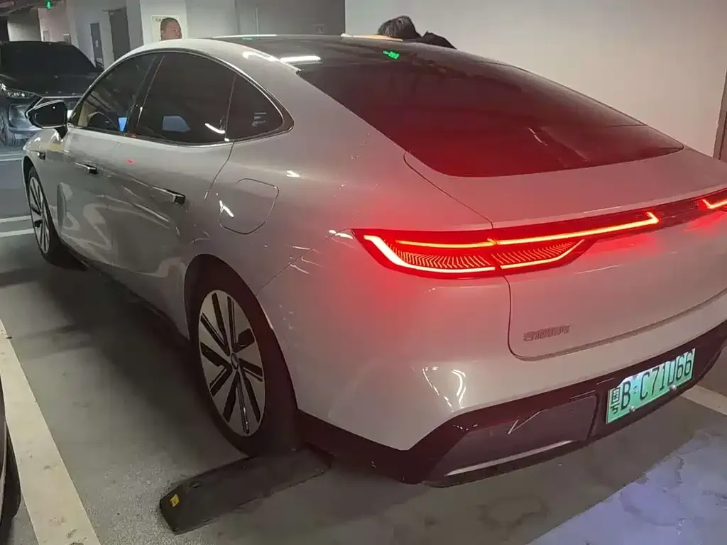 Geely Galaxy E8 2024 из CN, фото 3