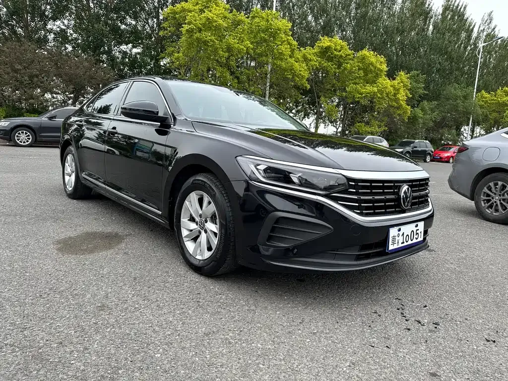 Volkswagen Passat — фото 7