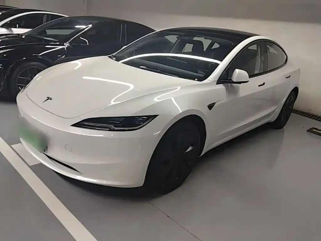 Tesla Model 3 — фото 6