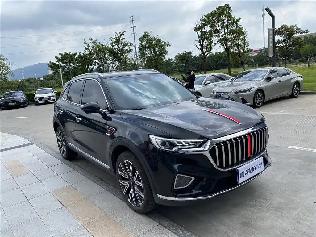 Hongqi HS5 — фото 2