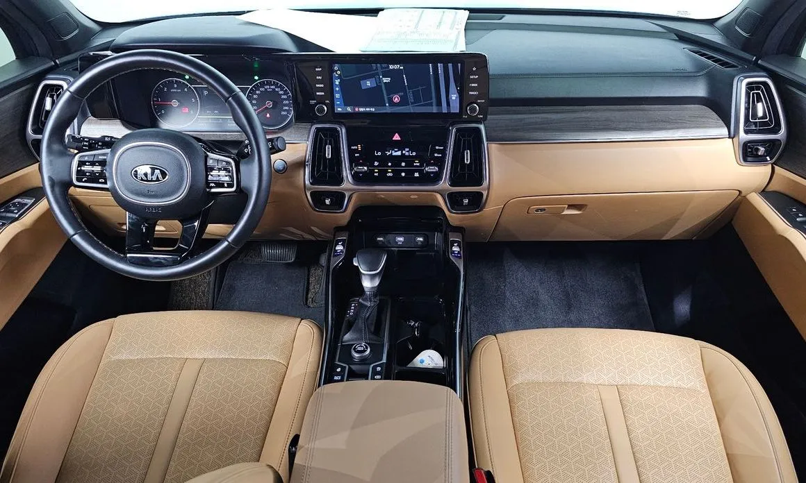 Kia Sorento — фото 9