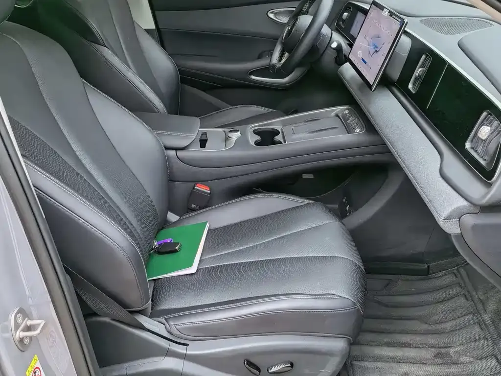 BYD Hiace 05 EV — фото 4