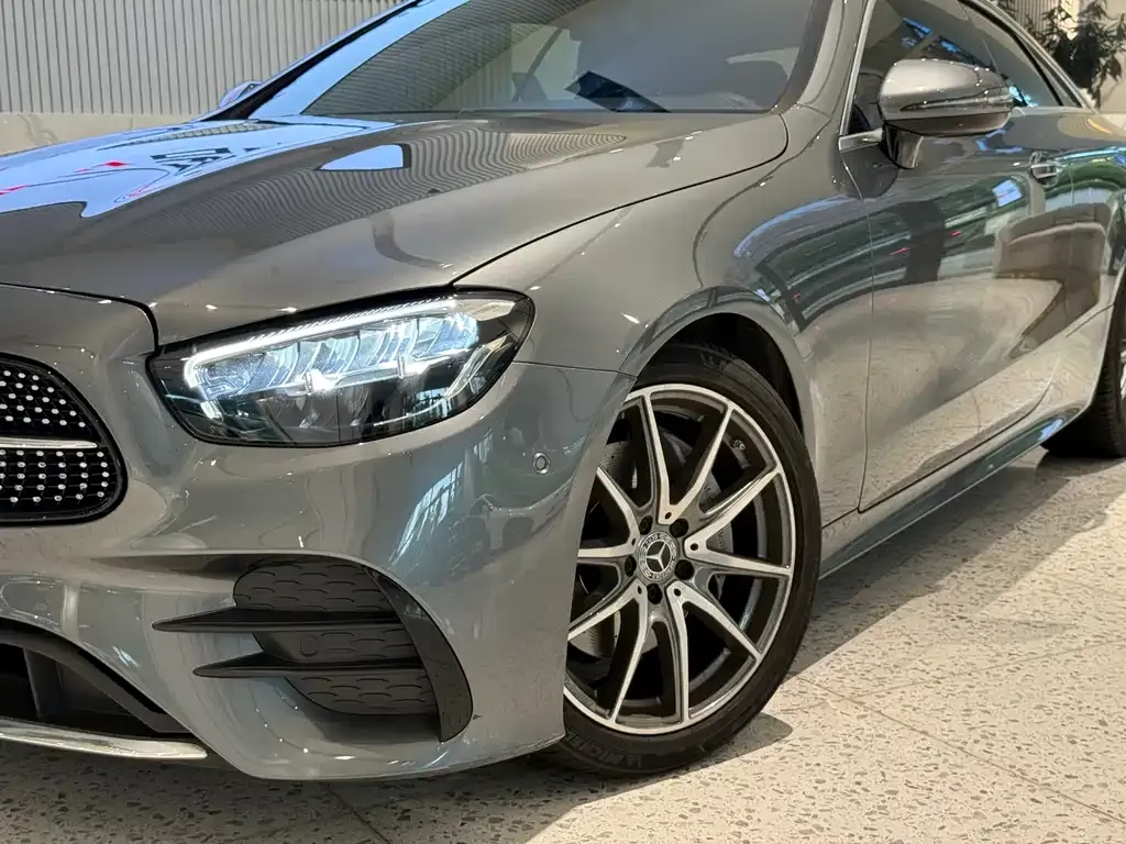 Mercedes-Benz E-Class (Import) — фото 5