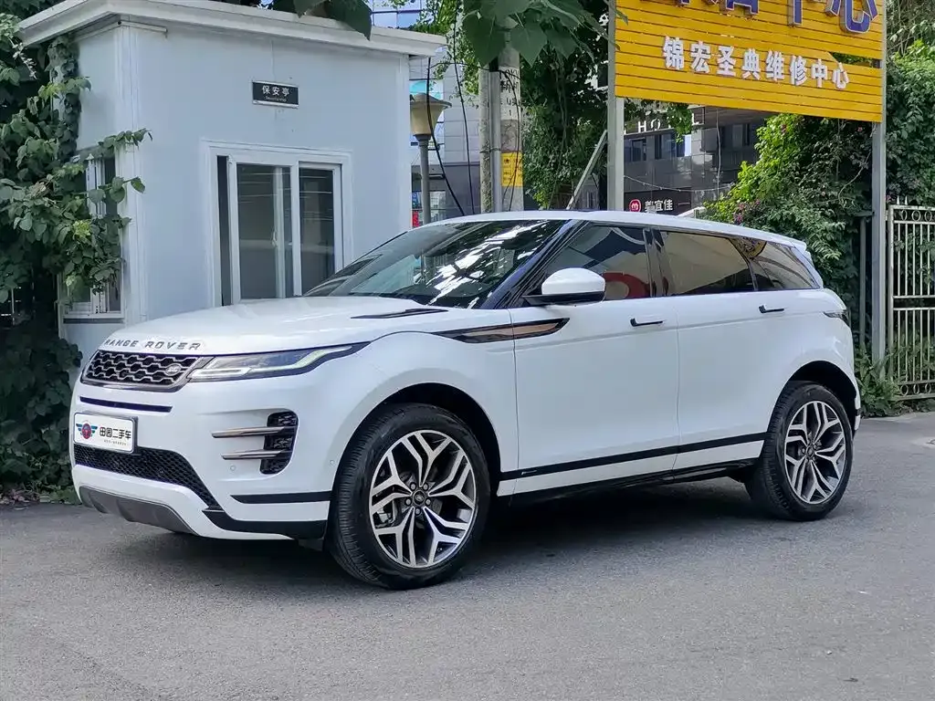 Land Rover Evoque — фото 1