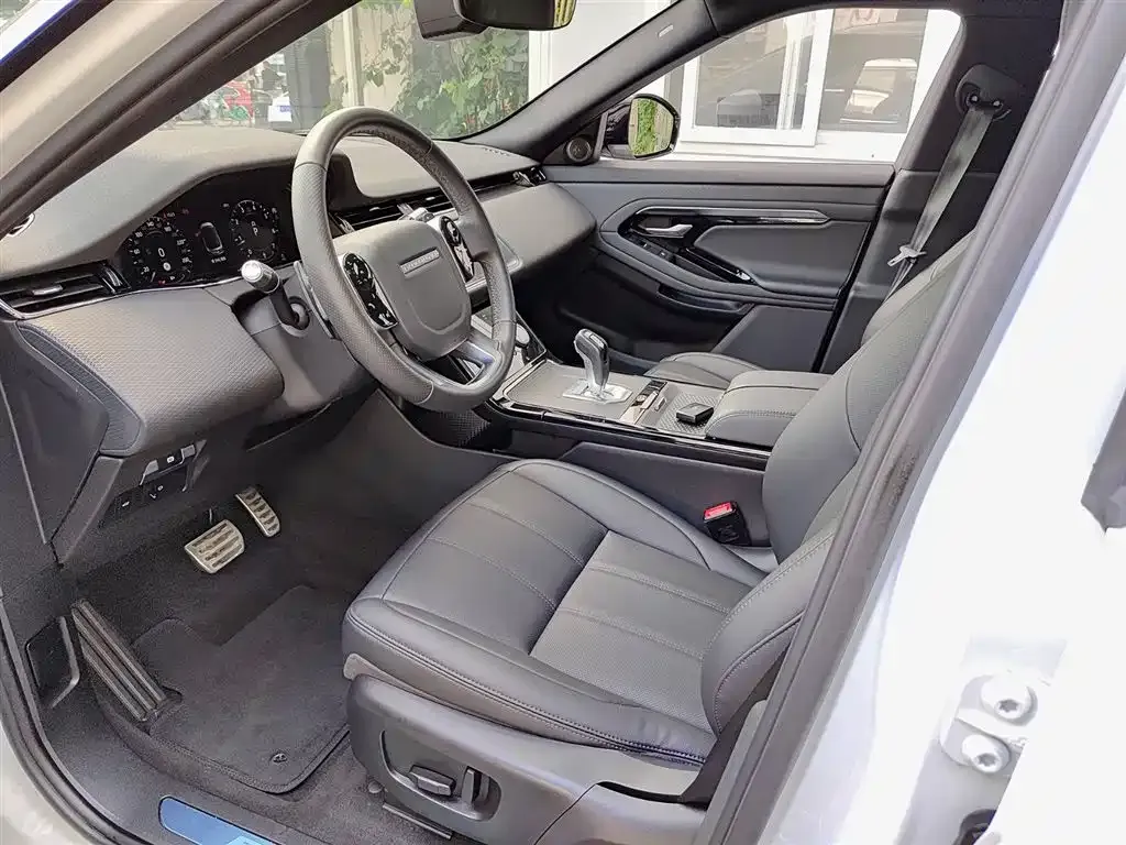 Land Rover Evoque — фото 7