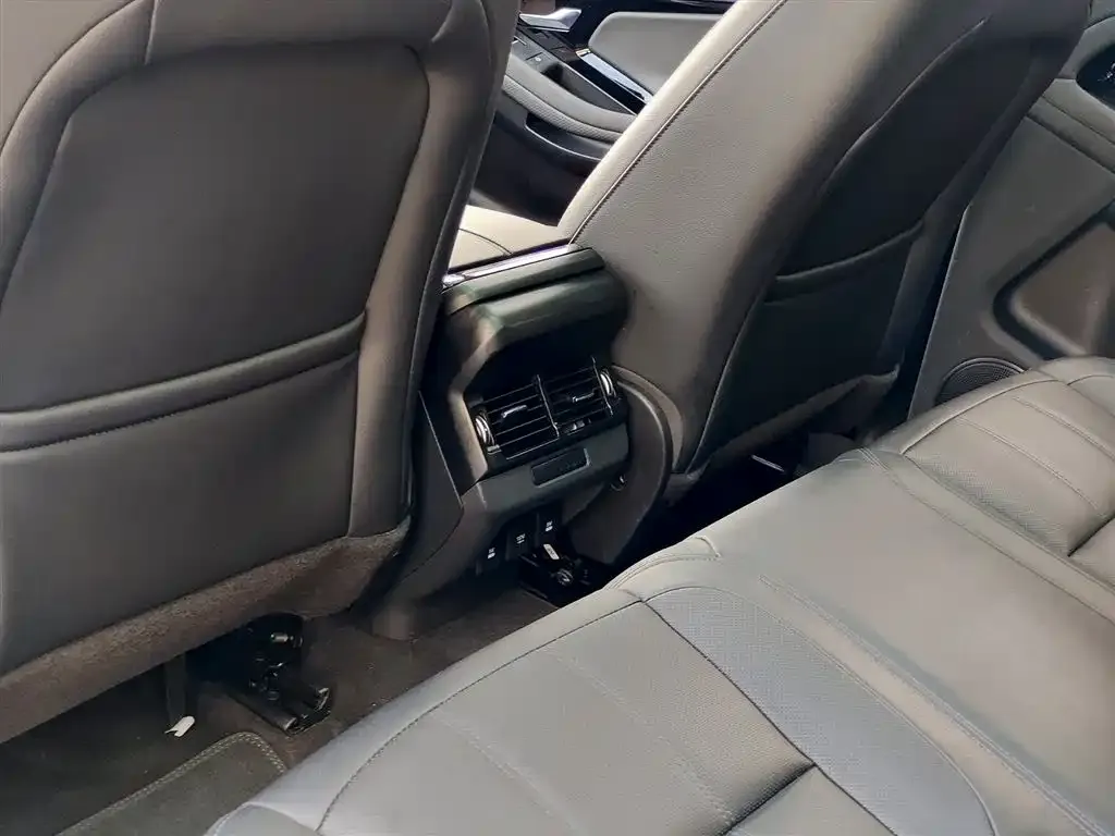 Land Rover Evoque — фото 2