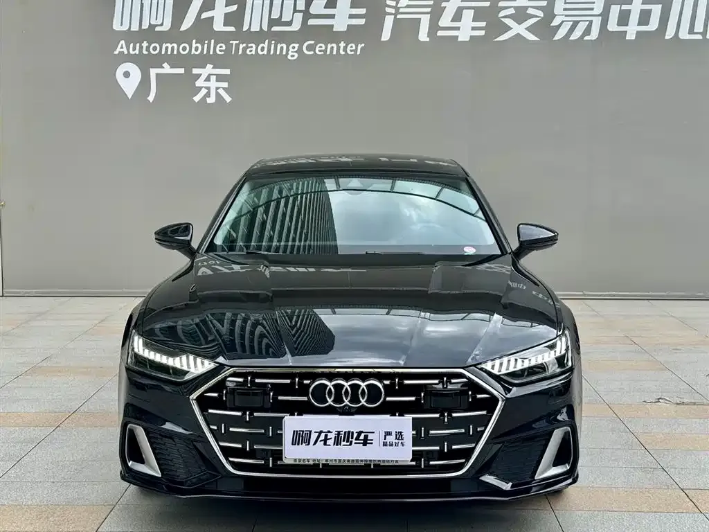Audi A7L — фото 5