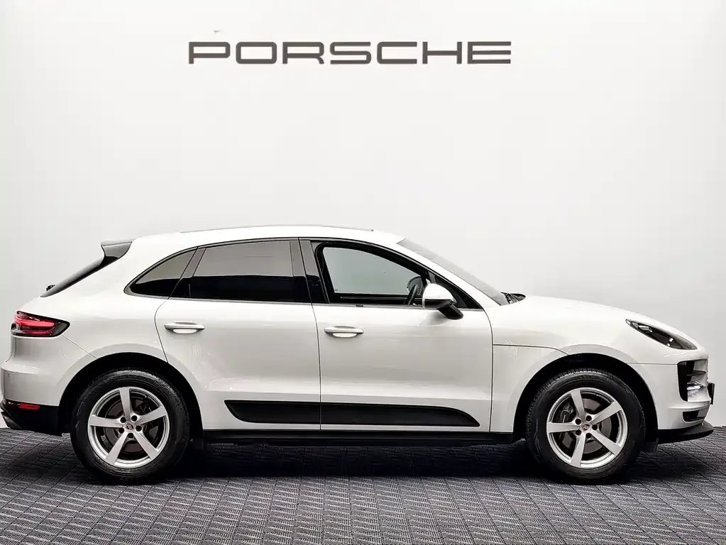 Porsche Macan — фото 5