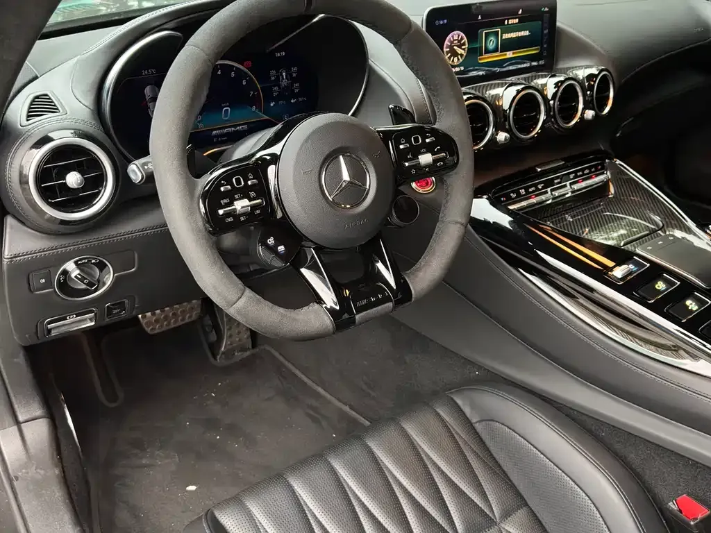 Mercedes-Benz AMG GT — фото 2