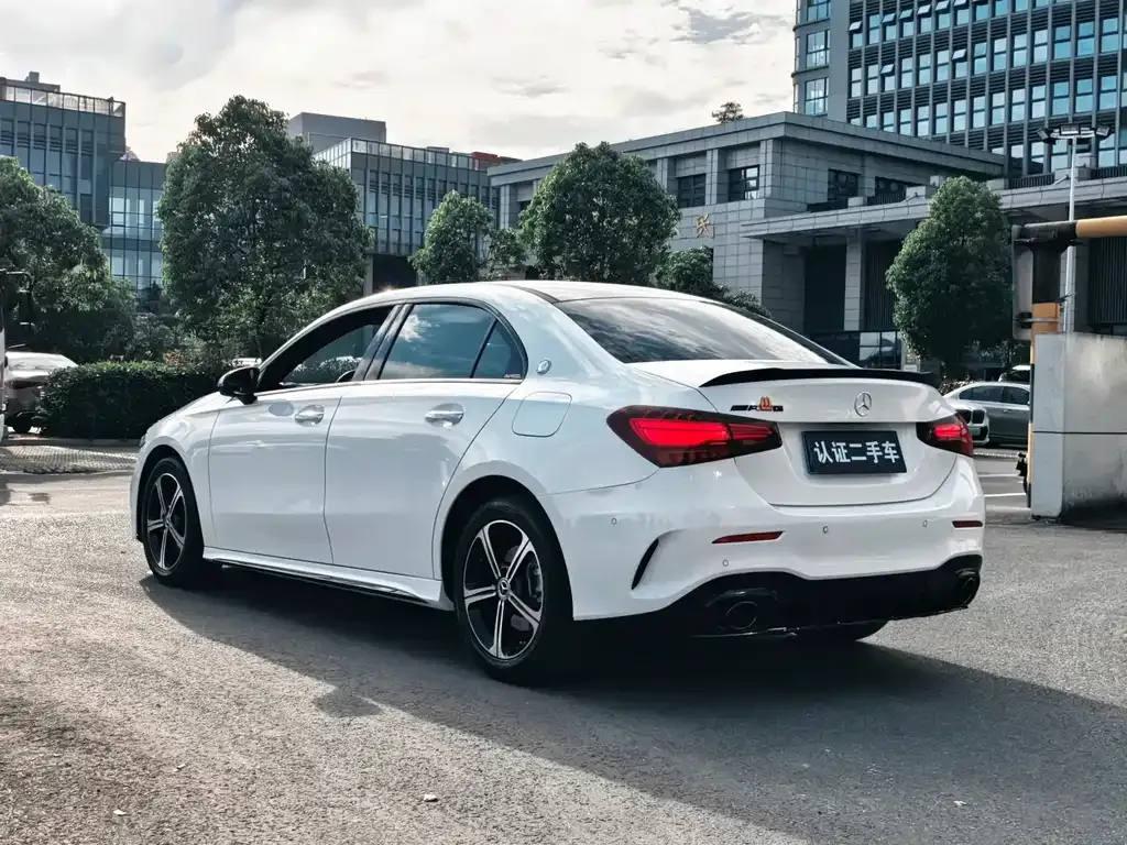 Mercedes-Benz A-Class — фото 4