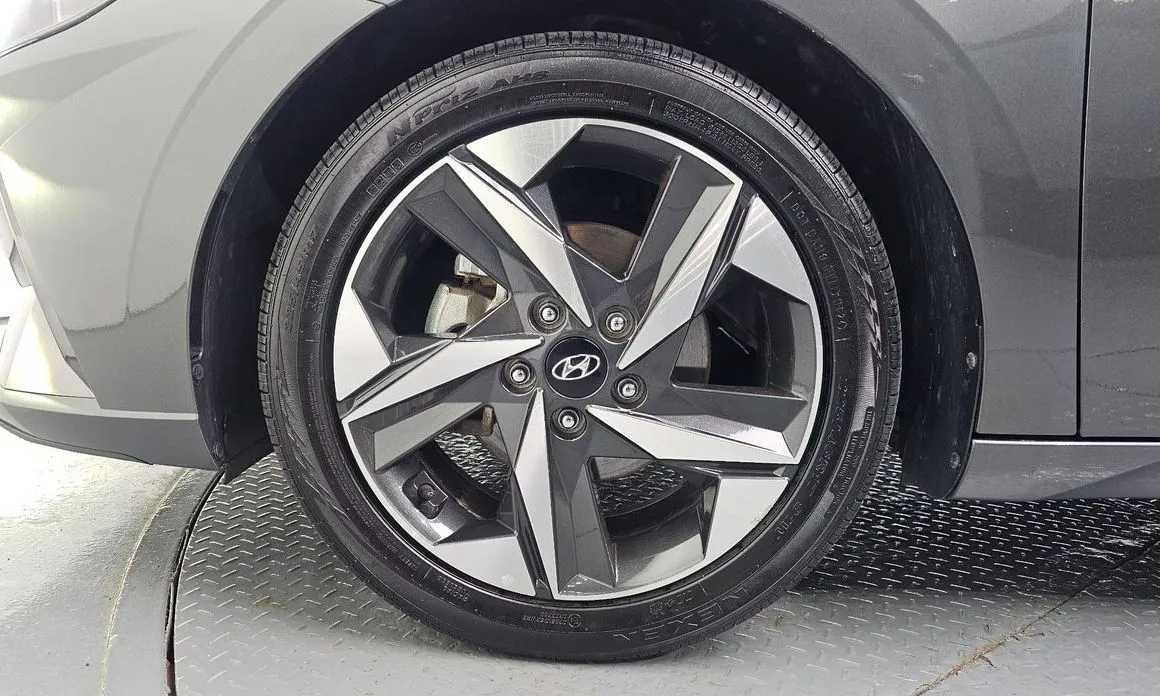 Hyundai AVANTE — фото 9