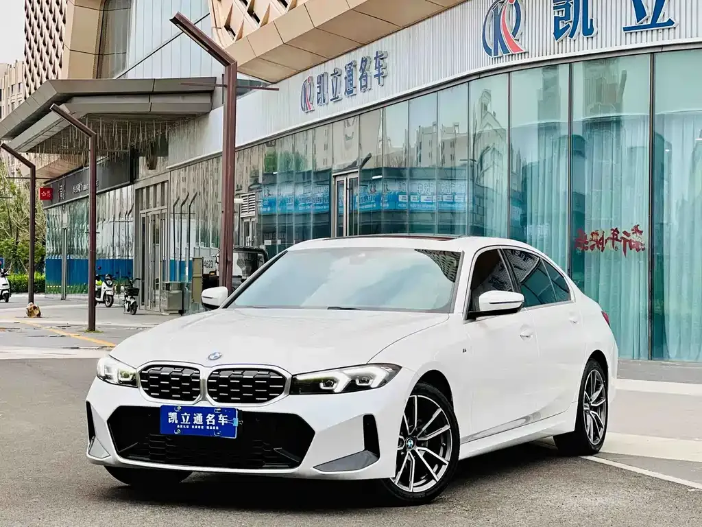 BMW 3 Series — фото 1