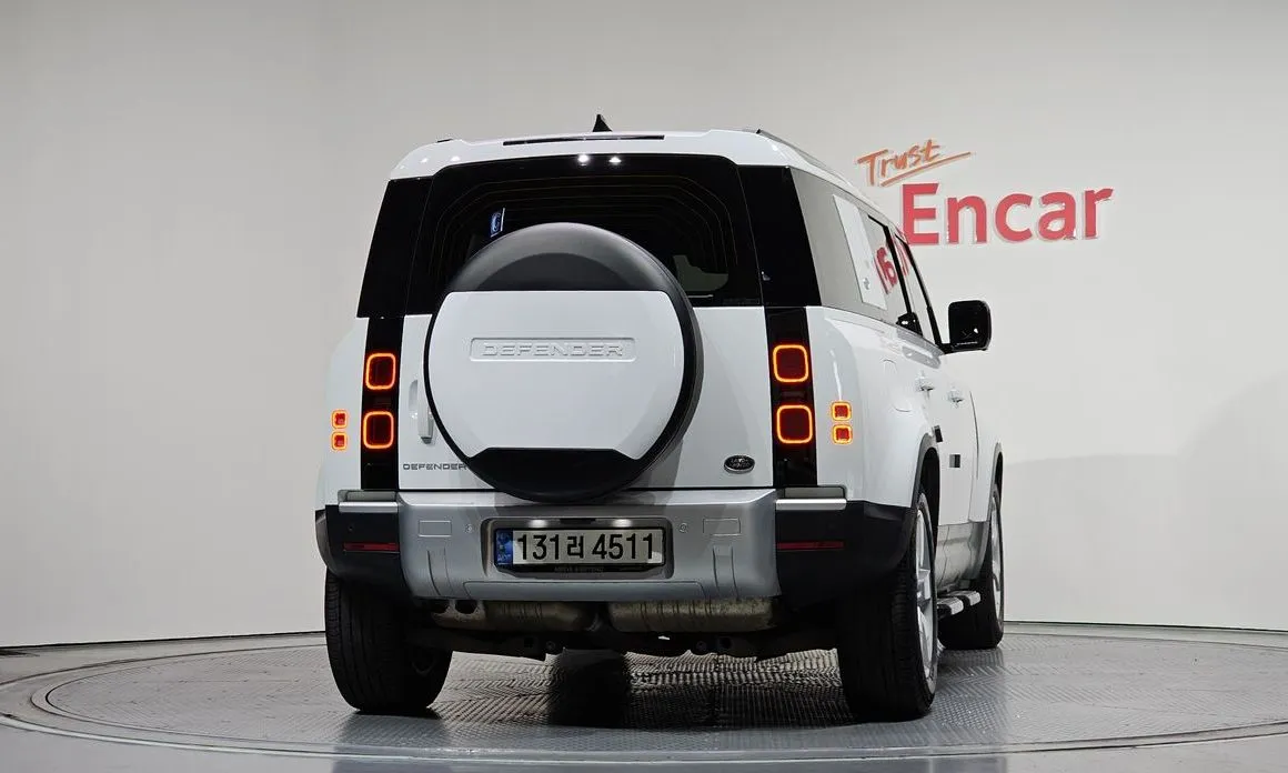 Land Rover Defender 2023 из KR, фото 2