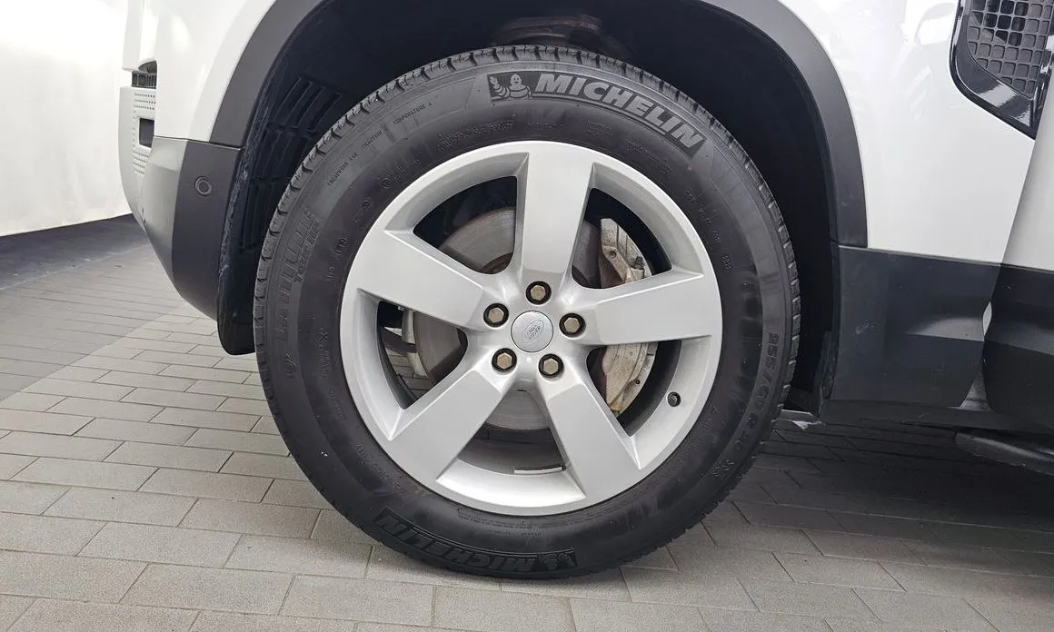 Land Rover Defender 2023 из KR, фото 8