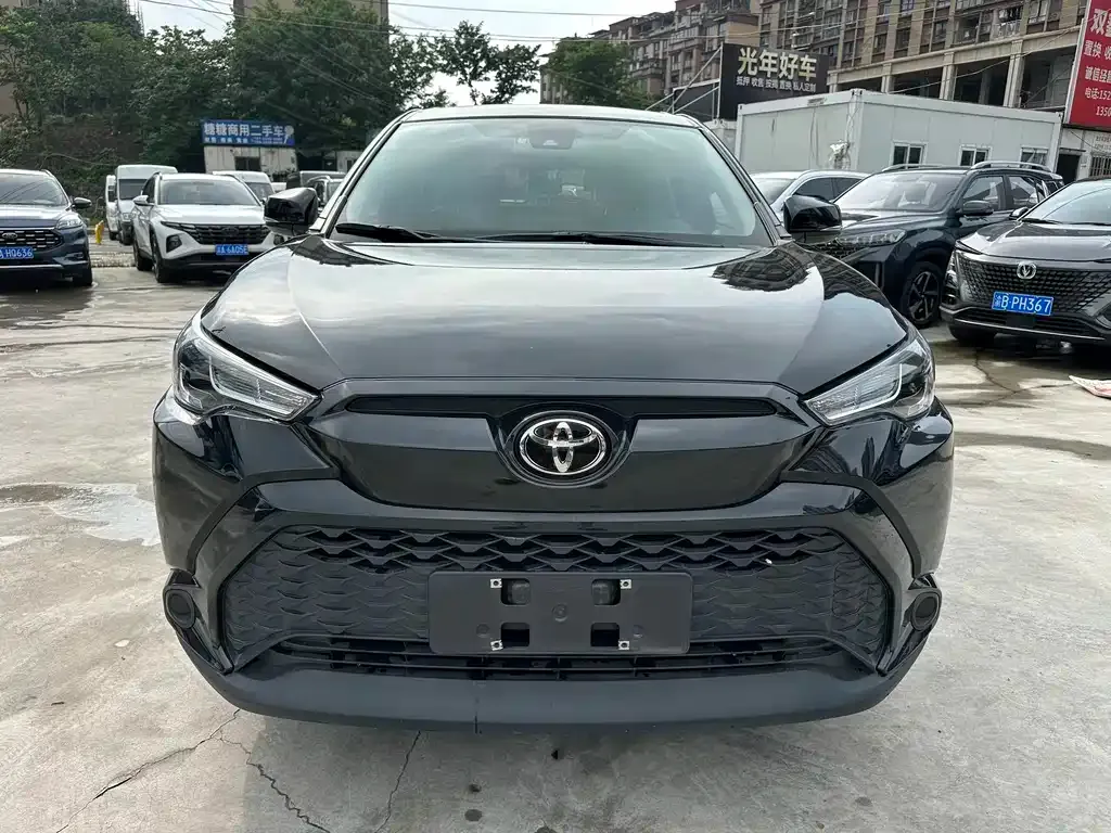 Toyota Frontlander 2023 из CN, фото 3