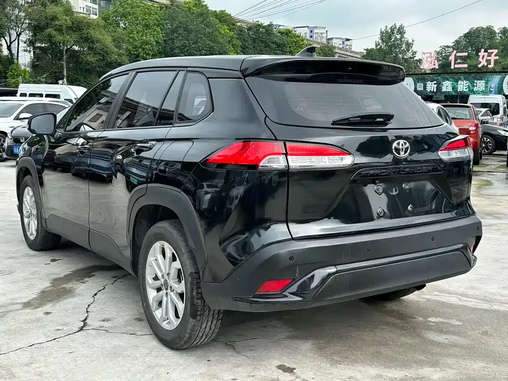 Toyota Frontlander 2023 из CN, фото 5