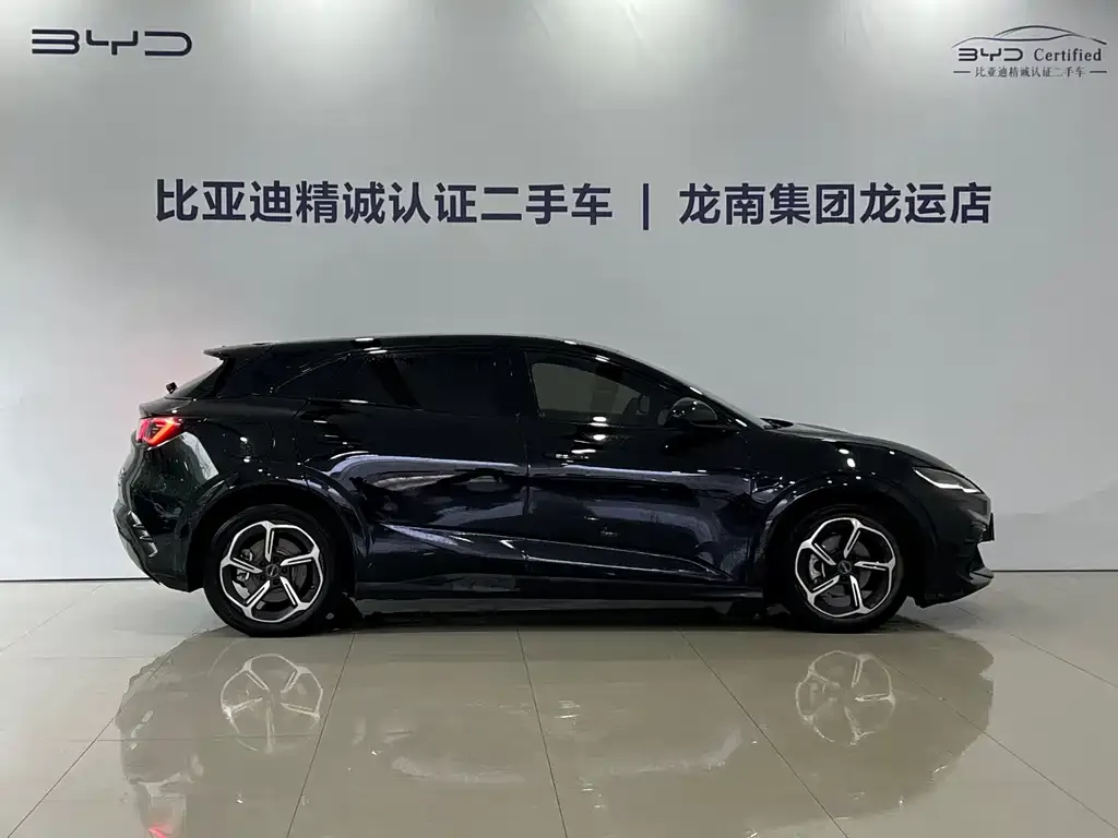 BYD Seal 06GT — фото 6