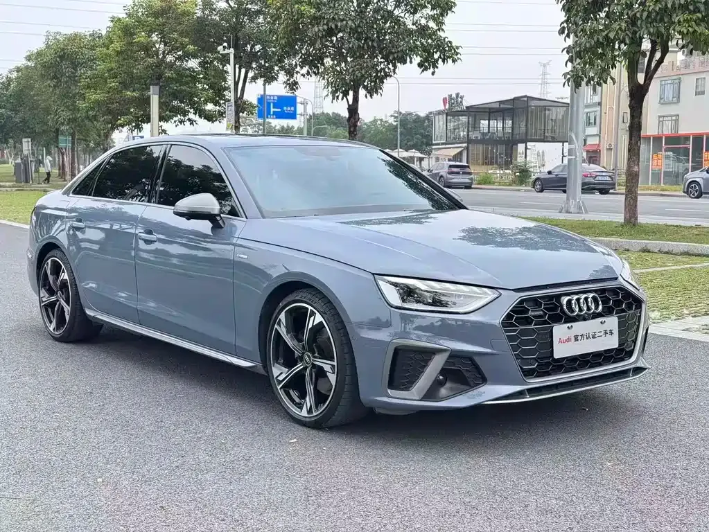 Audi A4L — фото 5