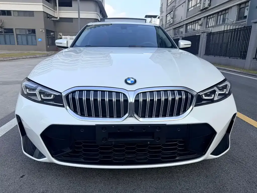 BMW 3 Series — фото 10