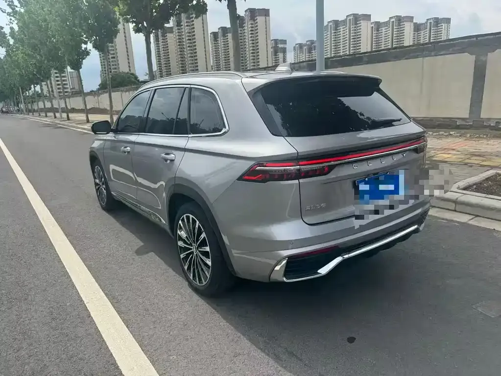 Geely Xingyue L — фото 6