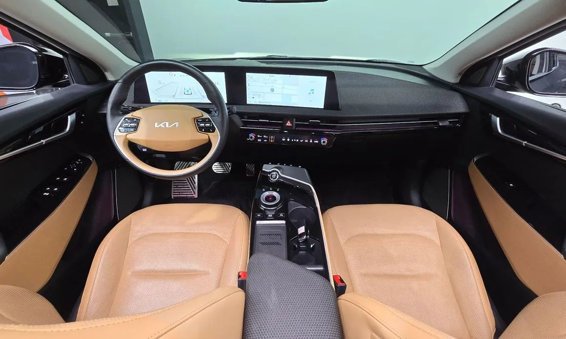 Kia EV6 — фото 8