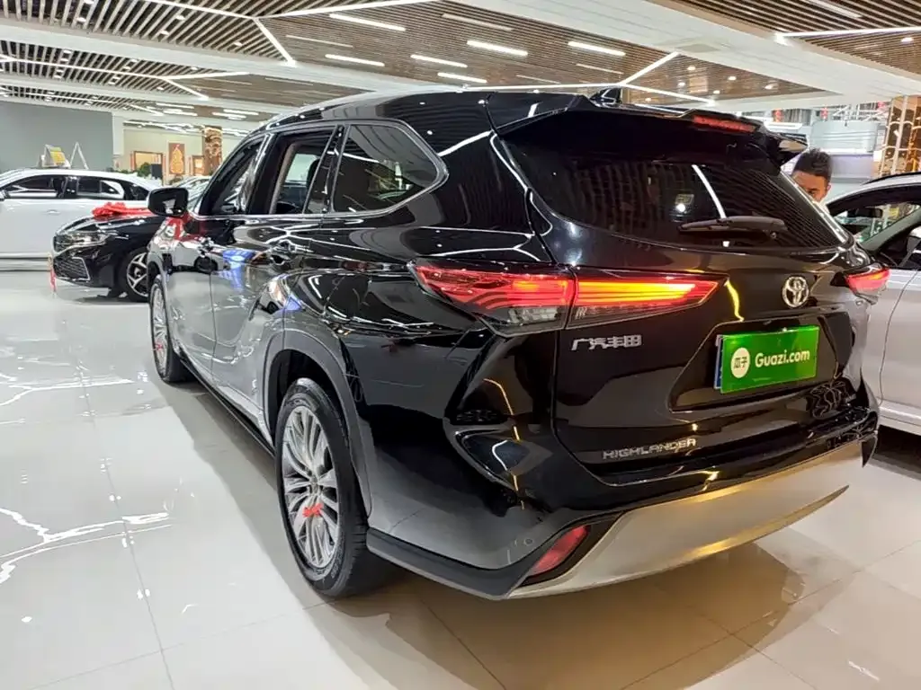 Toyota Highlander 2024 из CN, фото 3