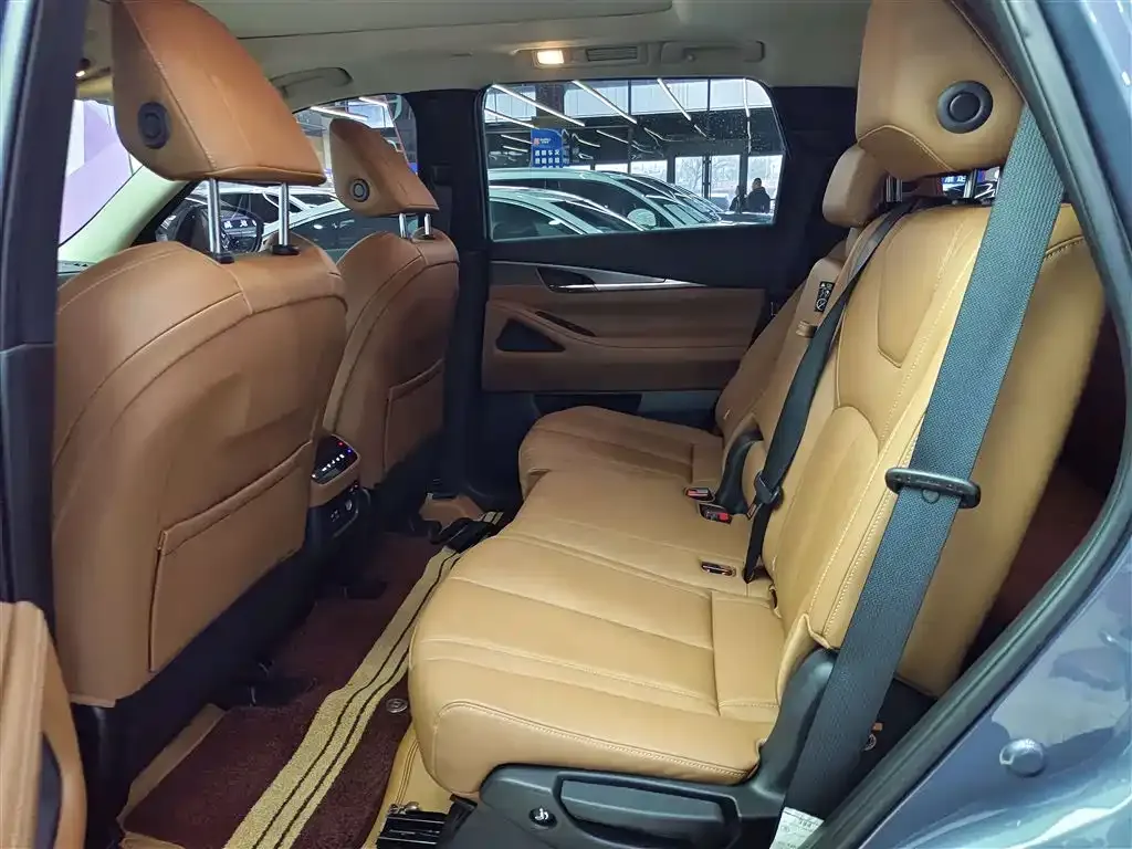 Infiniti QX60 2024 из CN, фото 6