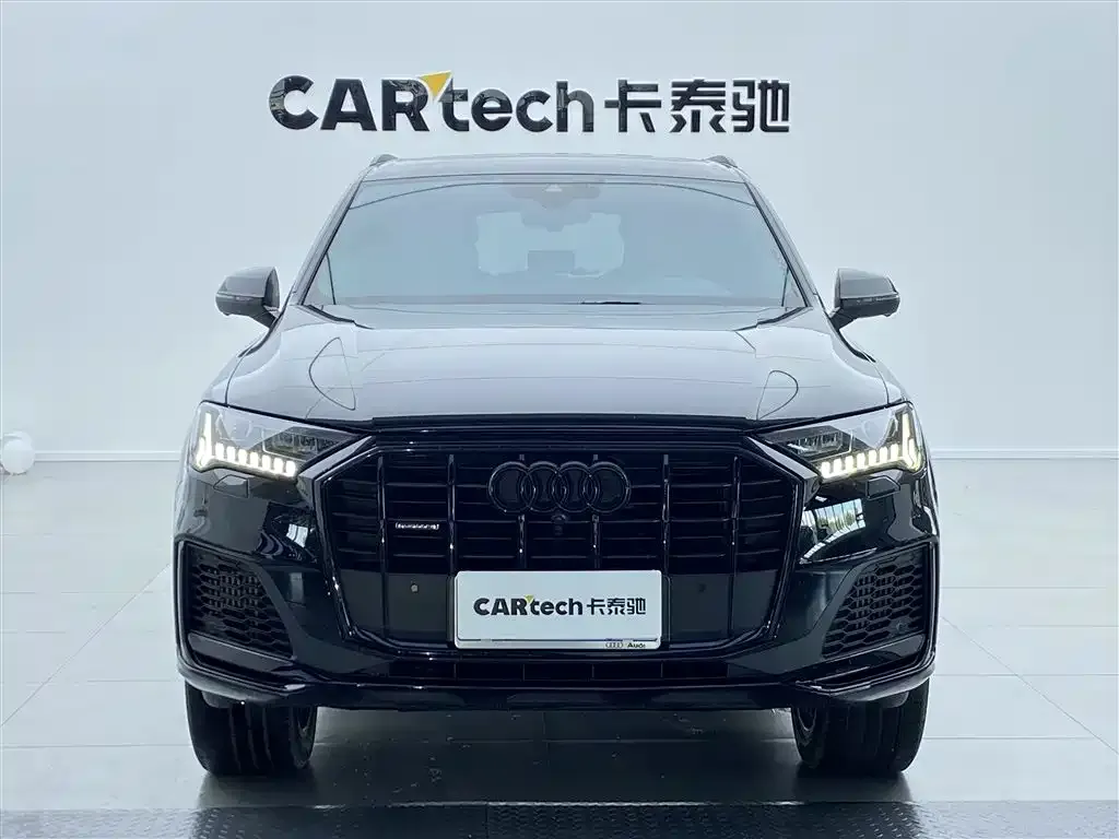 Audi Q7 — фото 5