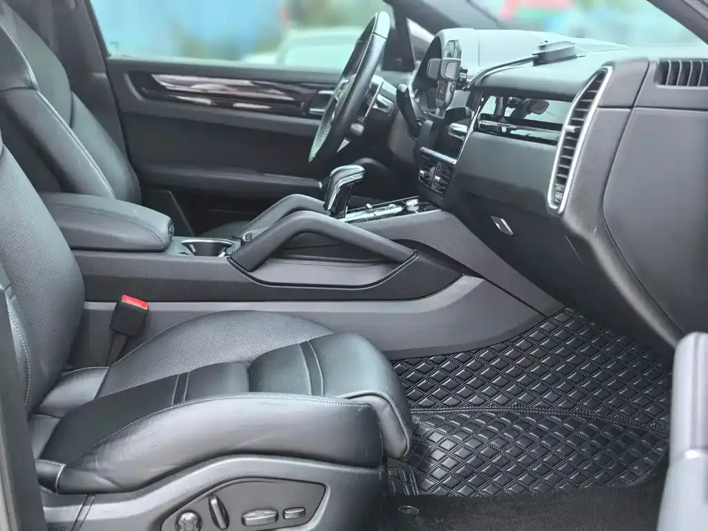 Porsche Cayenne 2022 из CN, фото 2