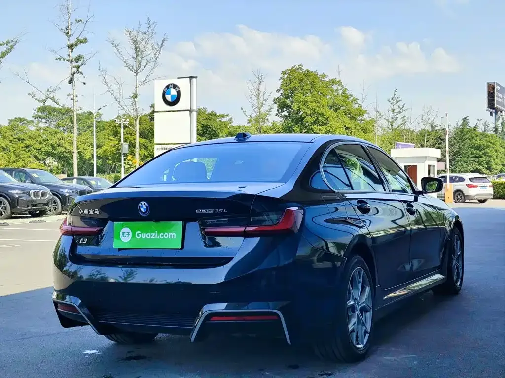 BMW i3 — фото 8