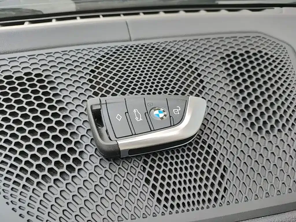BMW i3 — фото 10