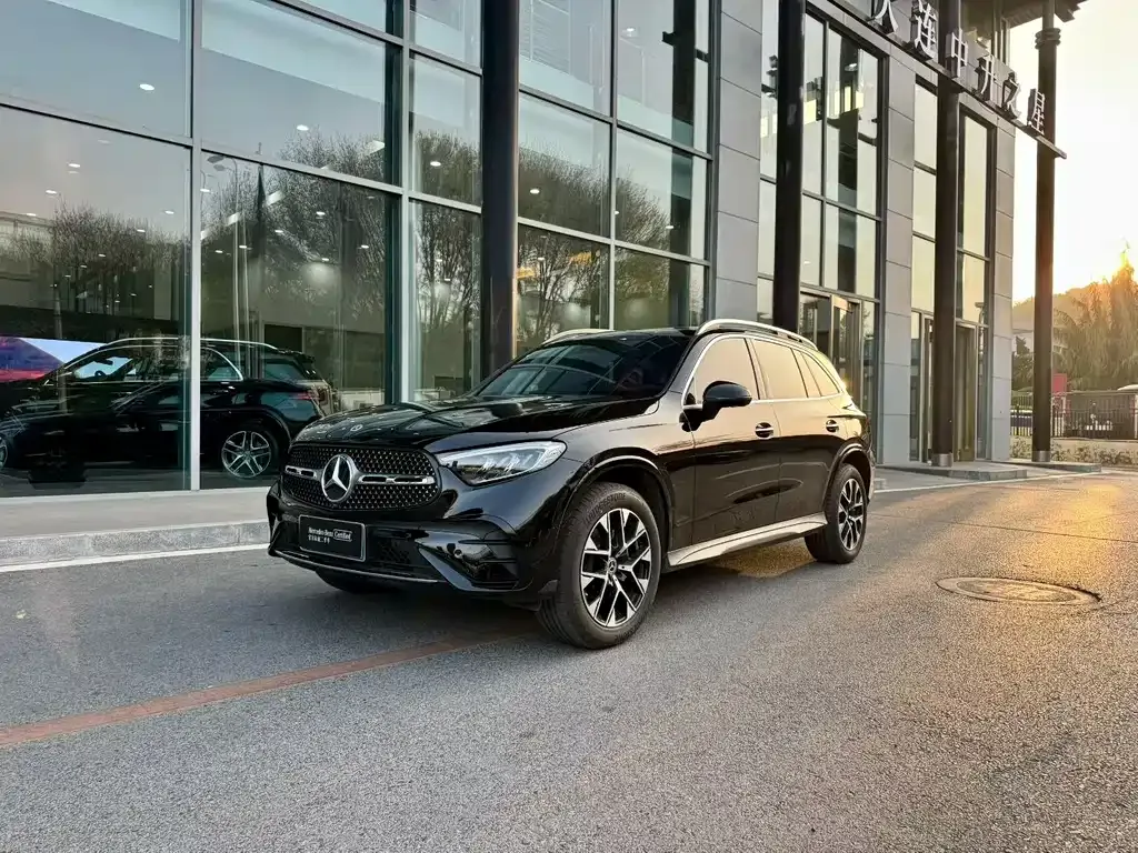 Mercedes-Benz GLC — фото 1