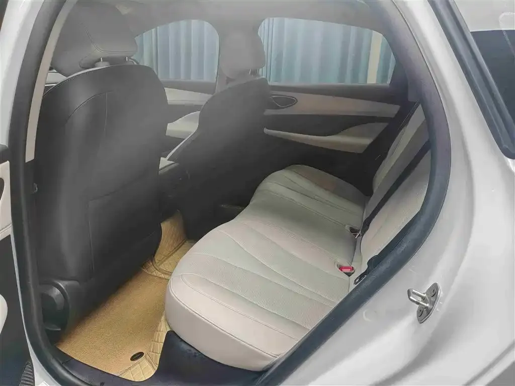BYD Seal 05 DM-i 2025 из CN, фото 8