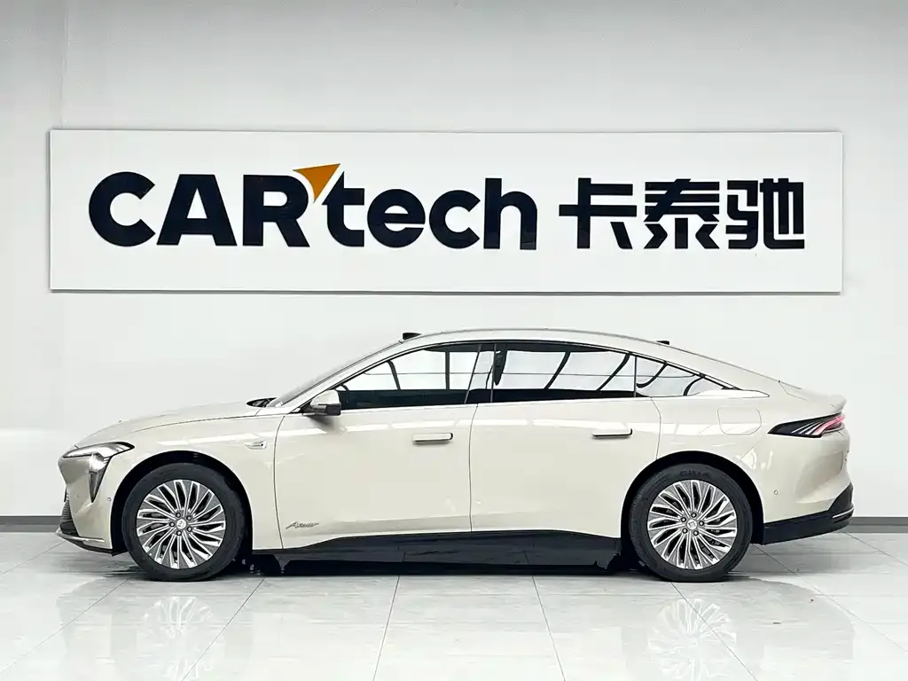 Buick Electra L7 2025 из CN, фото 3