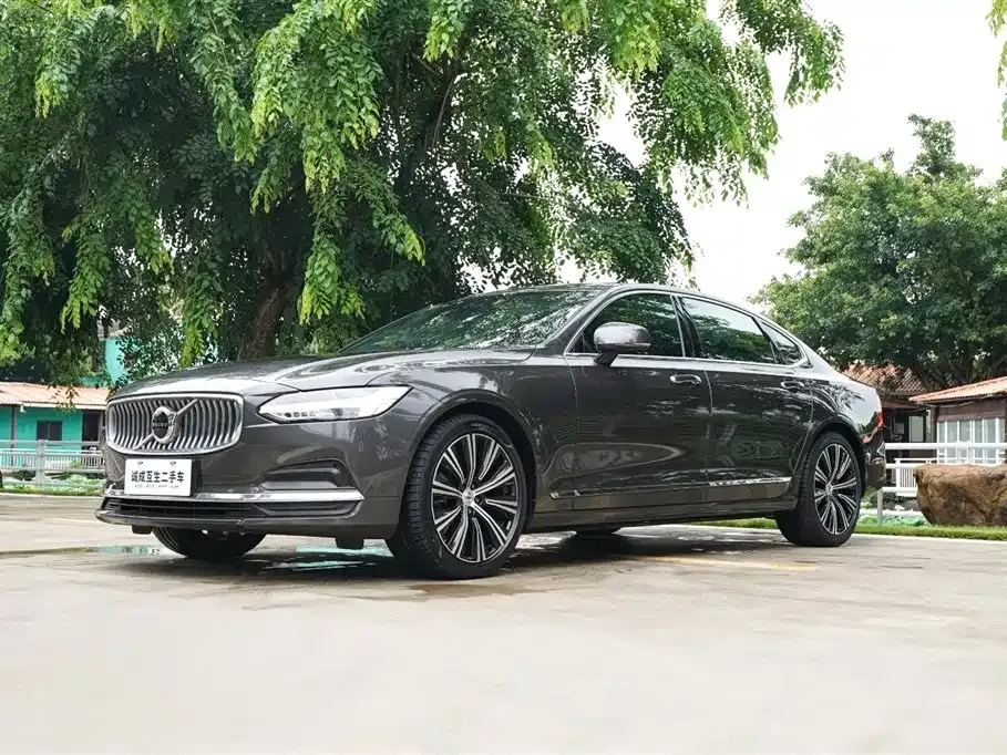 Volvo S90 — фото 2
