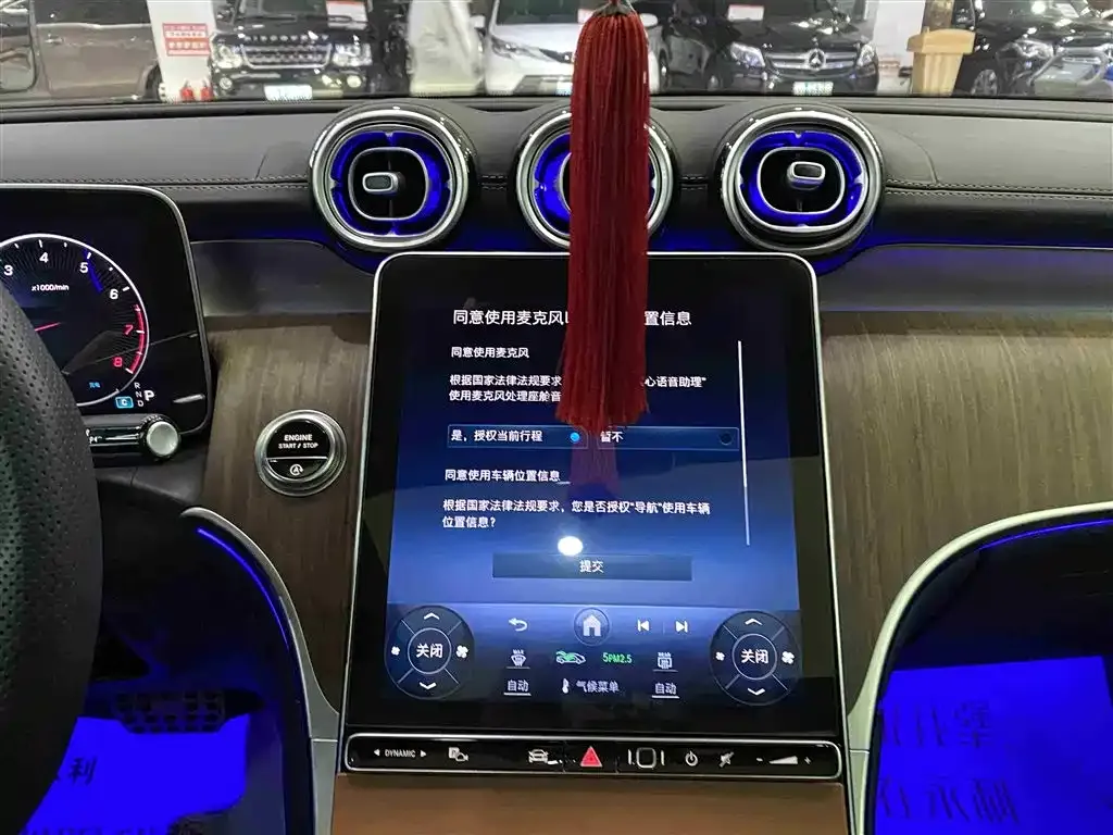 Mercedes-Benz GLC — фото 10