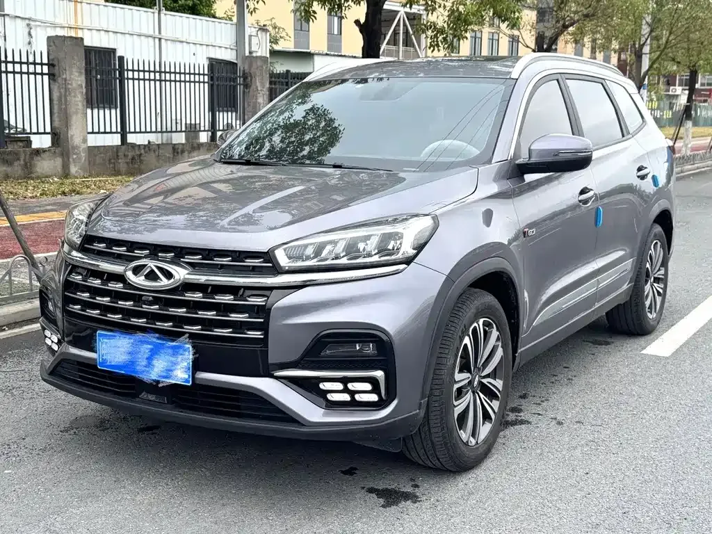 Chery Tiggo 8 — фото 1