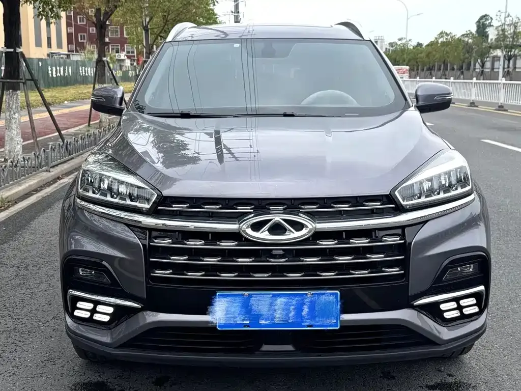 Chery Tiggo 8 — фото 2