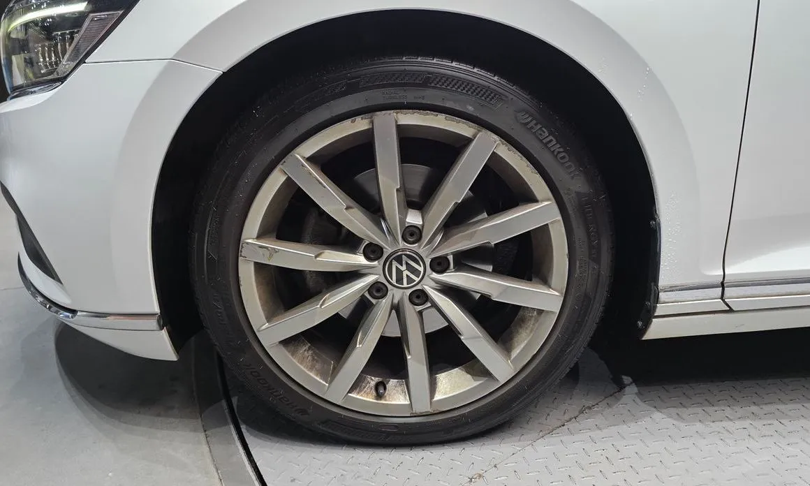Volkswagen Passat 2021 из KR, фото 8