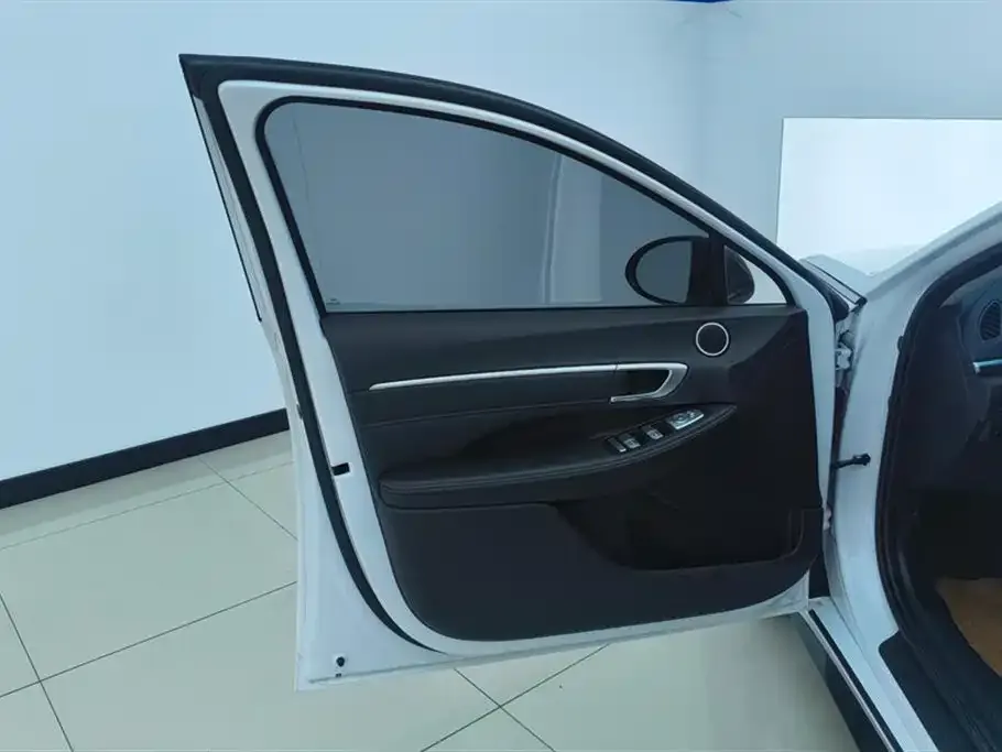 Hyundai Sonata 2021 из CN, фото 7