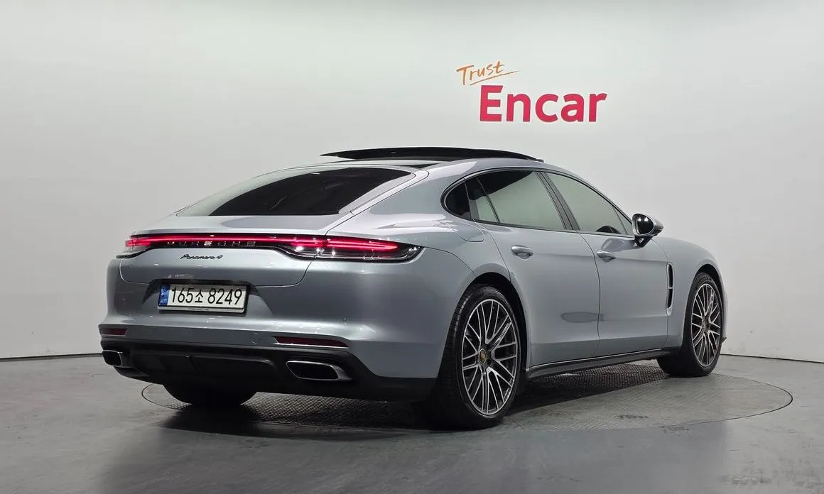 Porsche Panamera 2022 из KR, фото 2