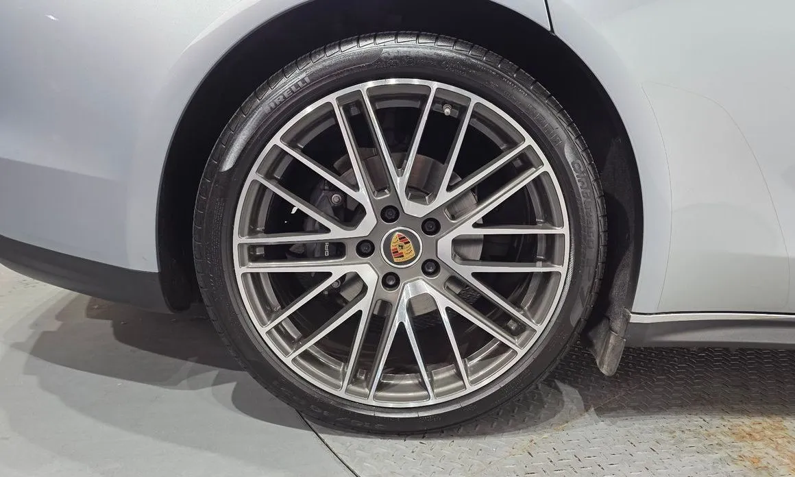 Porsche Panamera 2022 из KR, фото 9