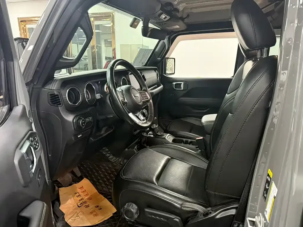 Jeep Gladiator 2022 из CN, фото 6