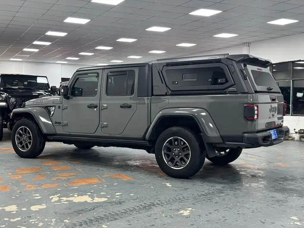 Jeep Gladiator 2022 из CN, фото 5