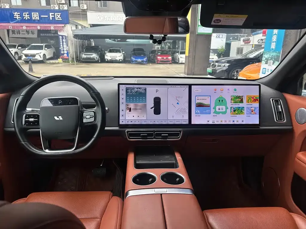 Li Auto L8 2024 из CN, фото 4