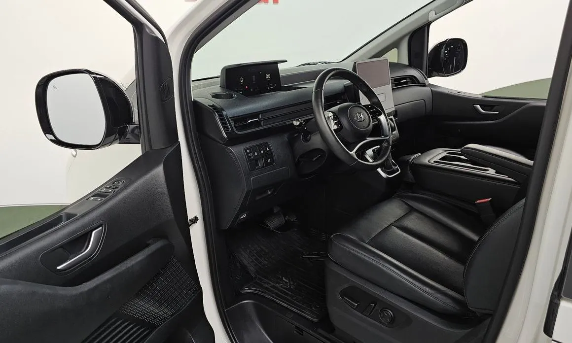 Hyundai Staria 2023 из KR, фото 10