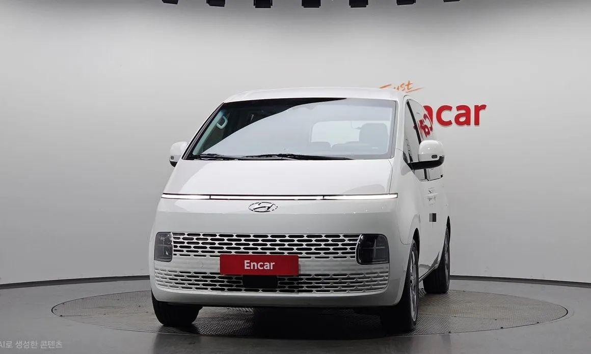Hyundai Staria 2023 из KR, фото 2