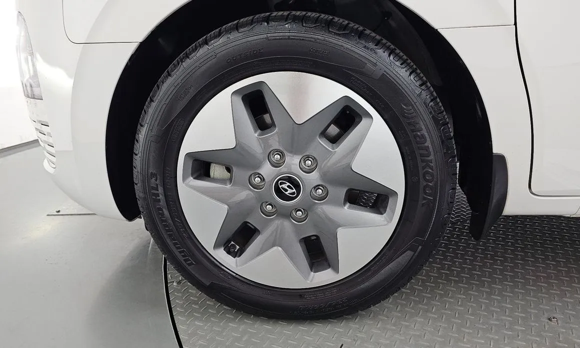 Hyundai Staria 2023 из KR, фото 9
